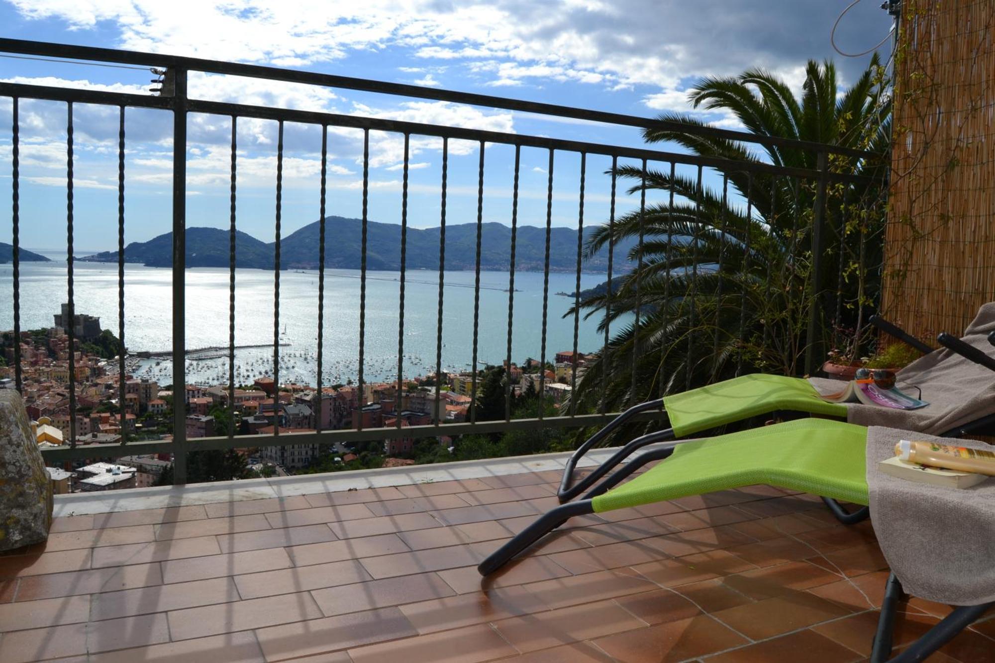 Casa Con Vista Meravigliosa Su Holiday home Lerici